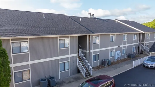 $379,000 | 611 Lazy Days Road, Unit L5, Osage Beach, MO 65065