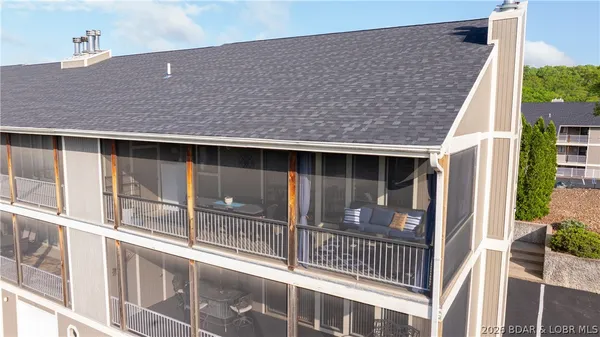 $379,000 | 611 Lazy Days Road, Unit L5, Osage Beach, MO 65065