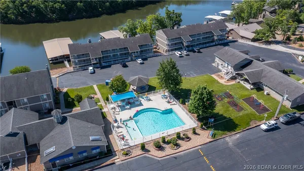 $379,000 | 611 Lazy Days Road, Unit L5, Osage Beach, MO 65065