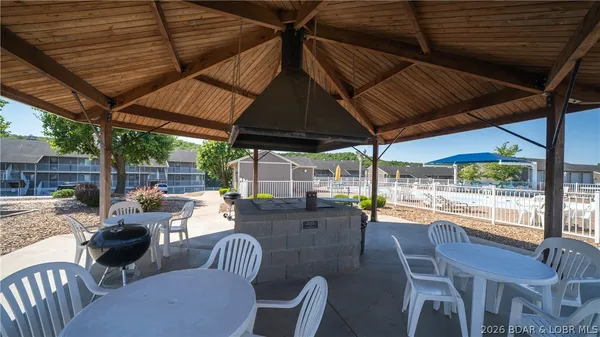 $379,000 | 611 Lazy Days Road, Unit L5, Osage Beach, MO 65065