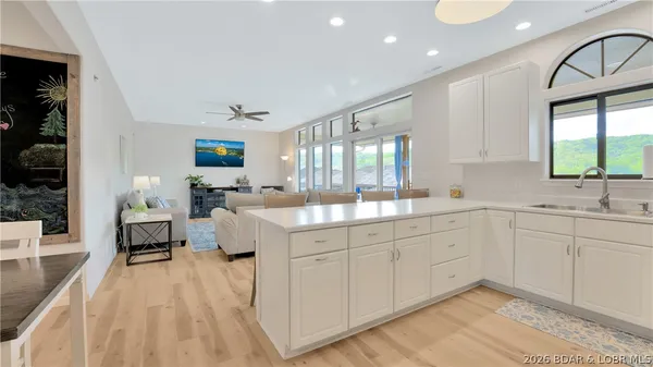 $379,000 | 611 Lazy Days Road, Unit L5, Osage Beach, MO 65065