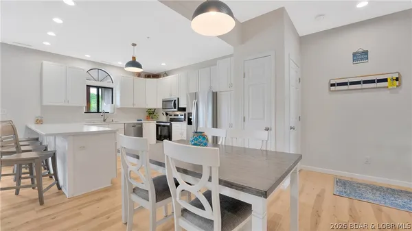 $379,000 | 611 Lazy Days Road, Unit L5, Osage Beach, MO 65065