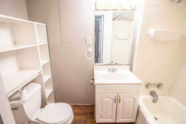 $525 | 2429 27th Street, Unit REAR, Lubbock, TX 79411