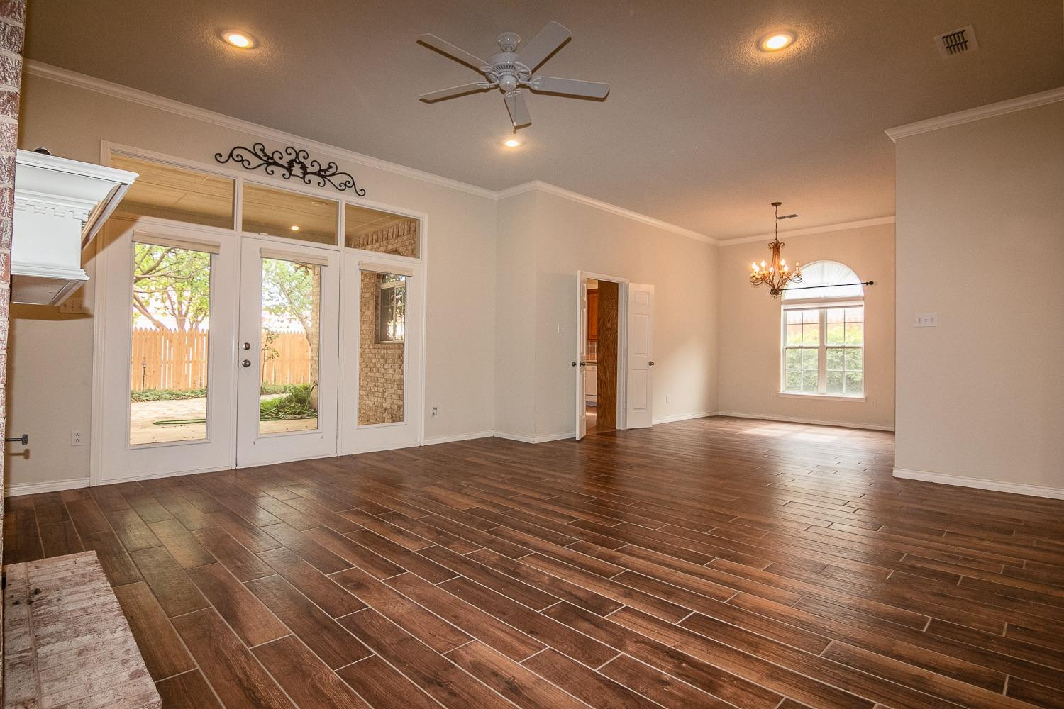 5007 104th Street Lubbock, TX 79424 - Photo 2 of 23 Photo 2