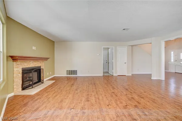 $2,995 | 2733 Brookstone Court, Las Vegas, NV 89117