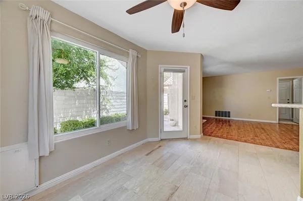 $2,995 | 2733 Brookstone Court, Las Vegas, NV 89117