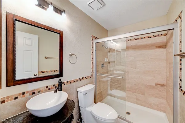 $2,995 | 2733 Brookstone Court, Las Vegas, NV 89117