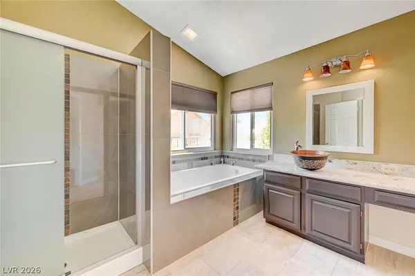 $2,995 | 2733 Brookstone Court, Las Vegas, NV 89117