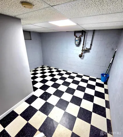 a black and white checkered floor with a black white checkered floor