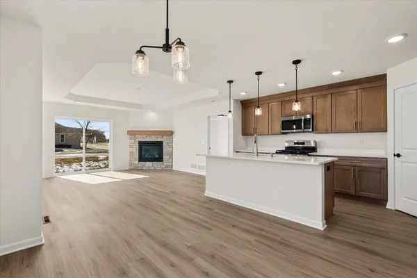 $399,900 | 536 Hunter Oaks Boulevard, Unit 501, Watertown, WI 53094
