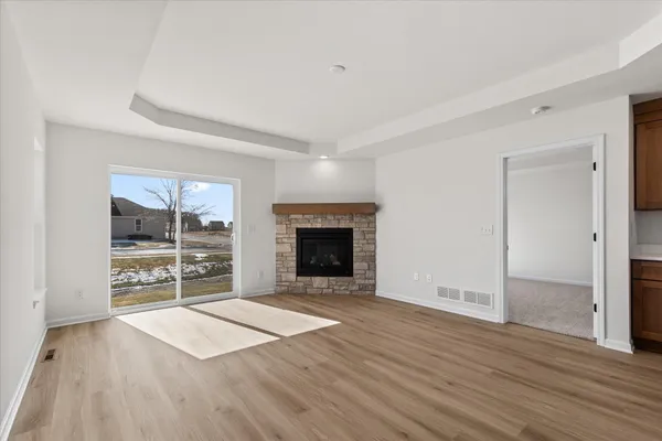 $399,900 | 536 Hunter Oaks Boulevard, Unit 501, Watertown, WI 53094