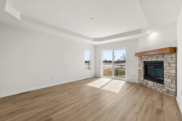 $399,900 | 536 Hunter Oaks Boulevard, Unit 501, Watertown, WI 53094