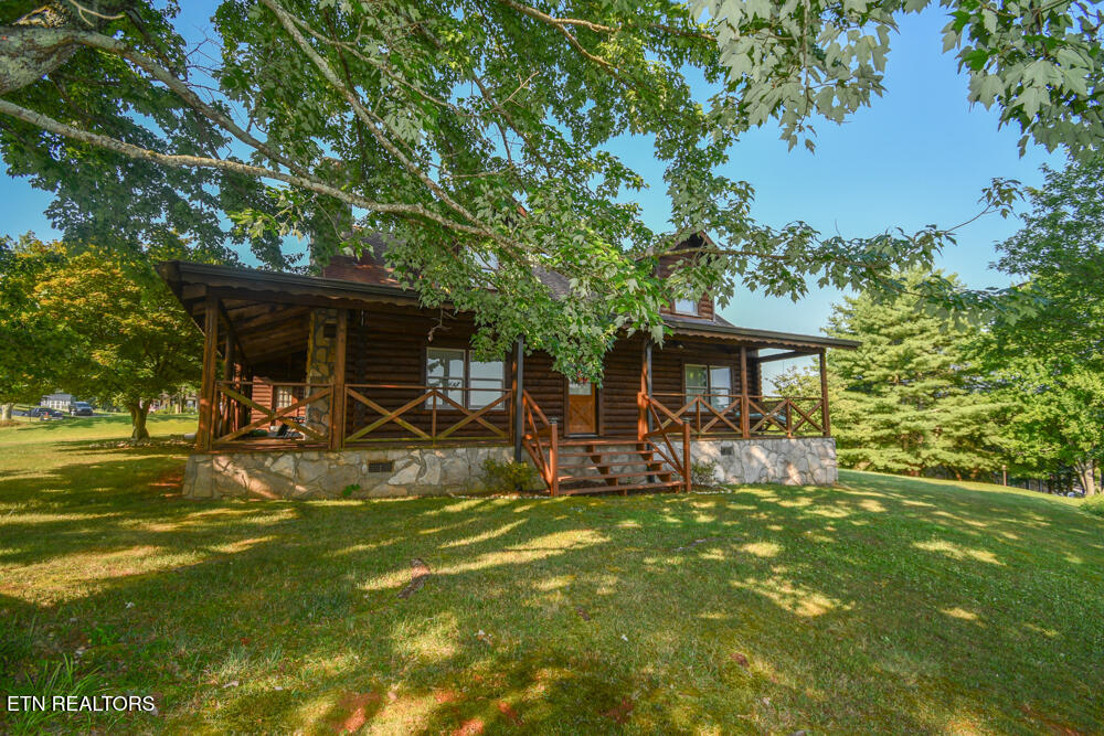 2313 Riverside Drive Maryville, TN 37804 - Photo 3 of 43 DSC_1272