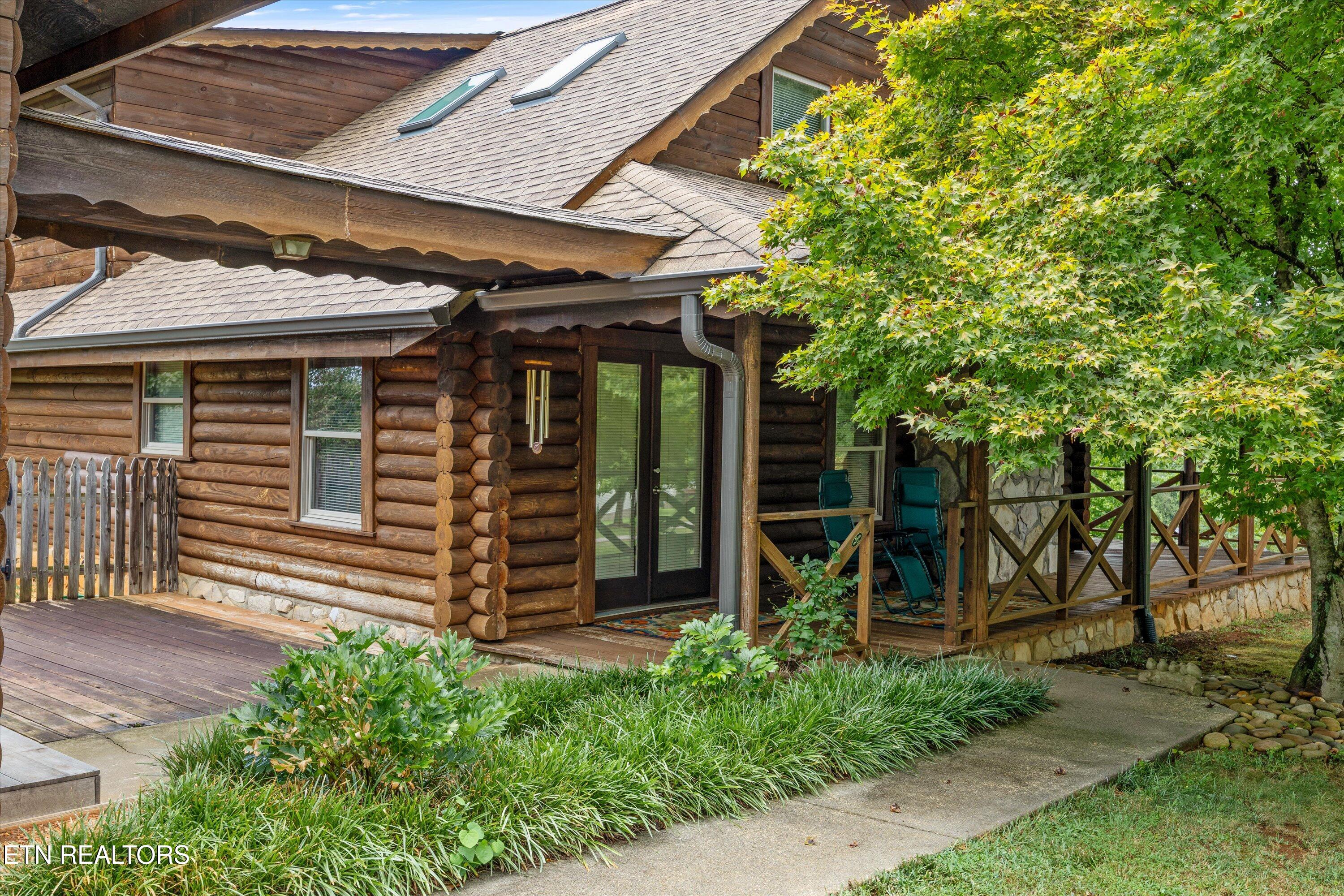 2313 Riverside Drive Maryville, TN 37804 - Photo 7 of 43 43-2313 Riverside Dr-008