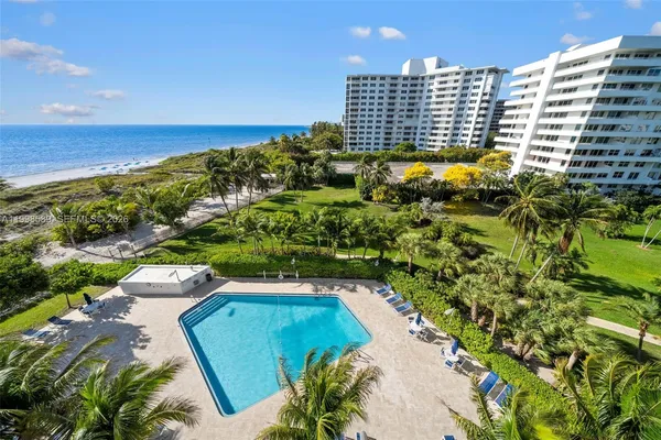 $849,000 | 177 Ocean Ln Drive, Unit 703, Key Biscayne, FL 33149