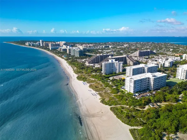 $849,000 | 177 Ocean Ln Drive, Unit 703, Key Biscayne, FL 33149