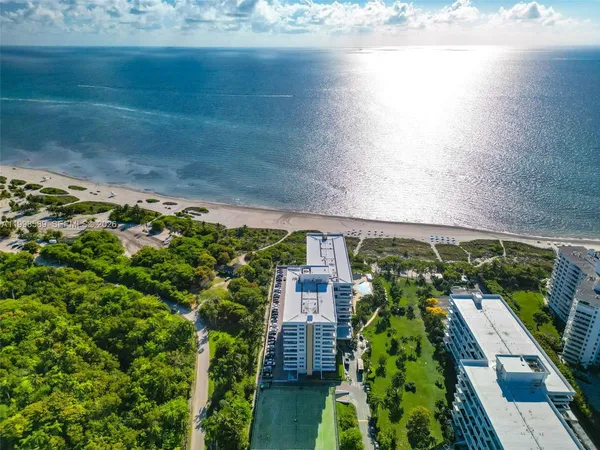 $849,000 | 177 Ocean Ln Drive, Unit 703, Key Biscayne, FL 33149