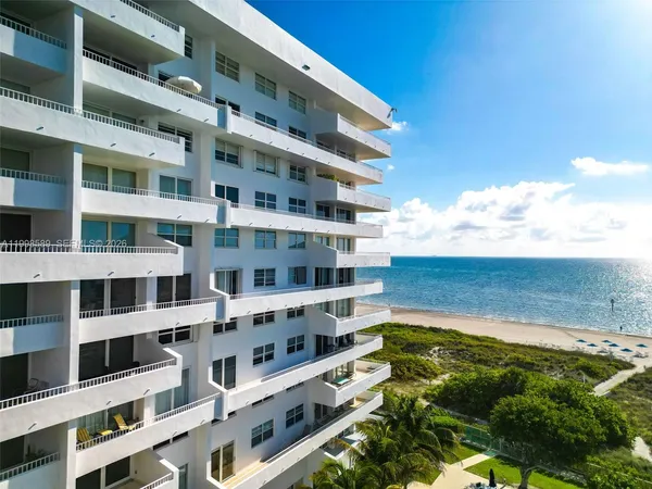 $849,000 | 177 Ocean Ln Drive, Unit 703, Key Biscayne, FL 33149