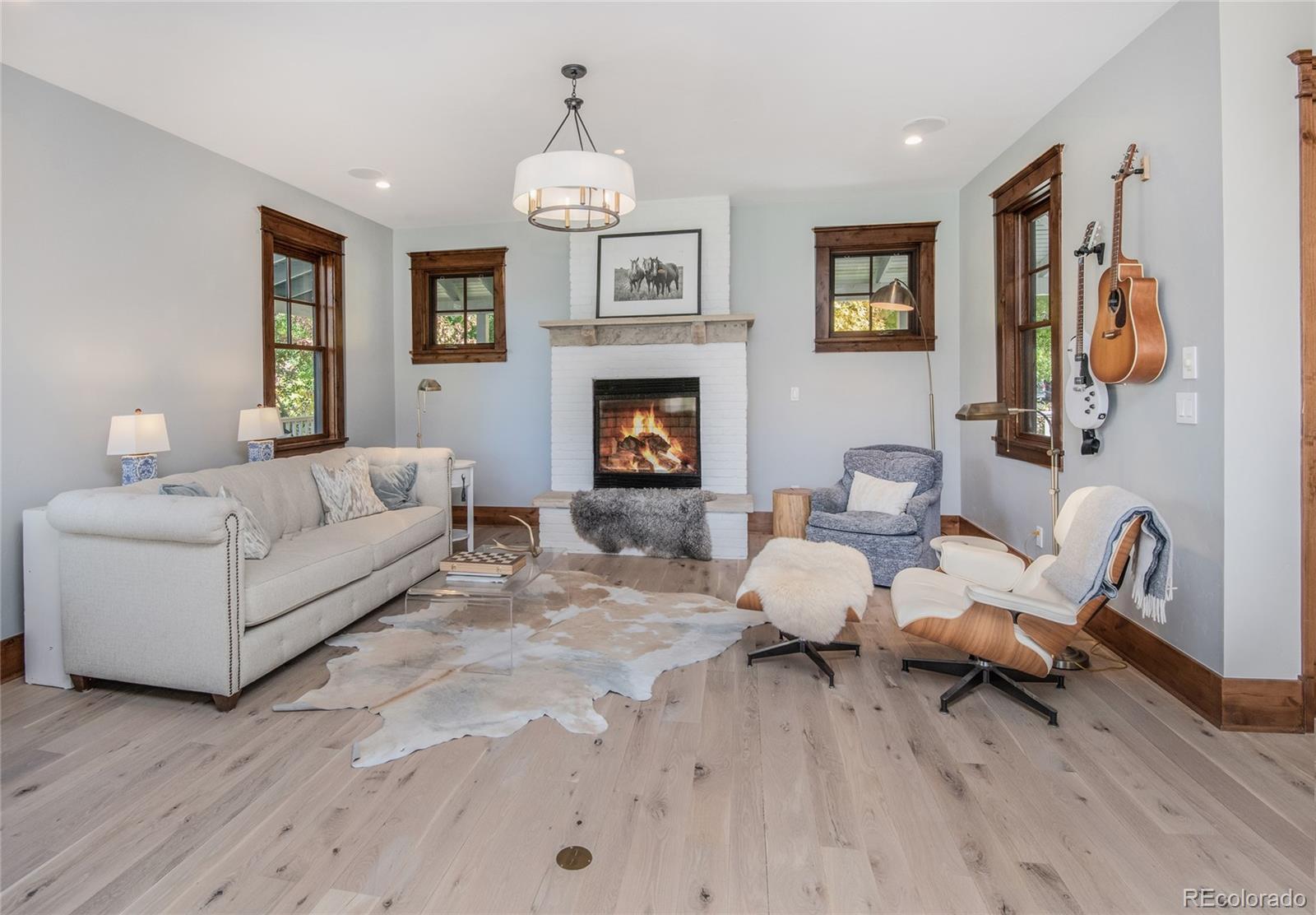 275 Robins Egg Lane Eagle, CO 81631 - Photo 2 of 25