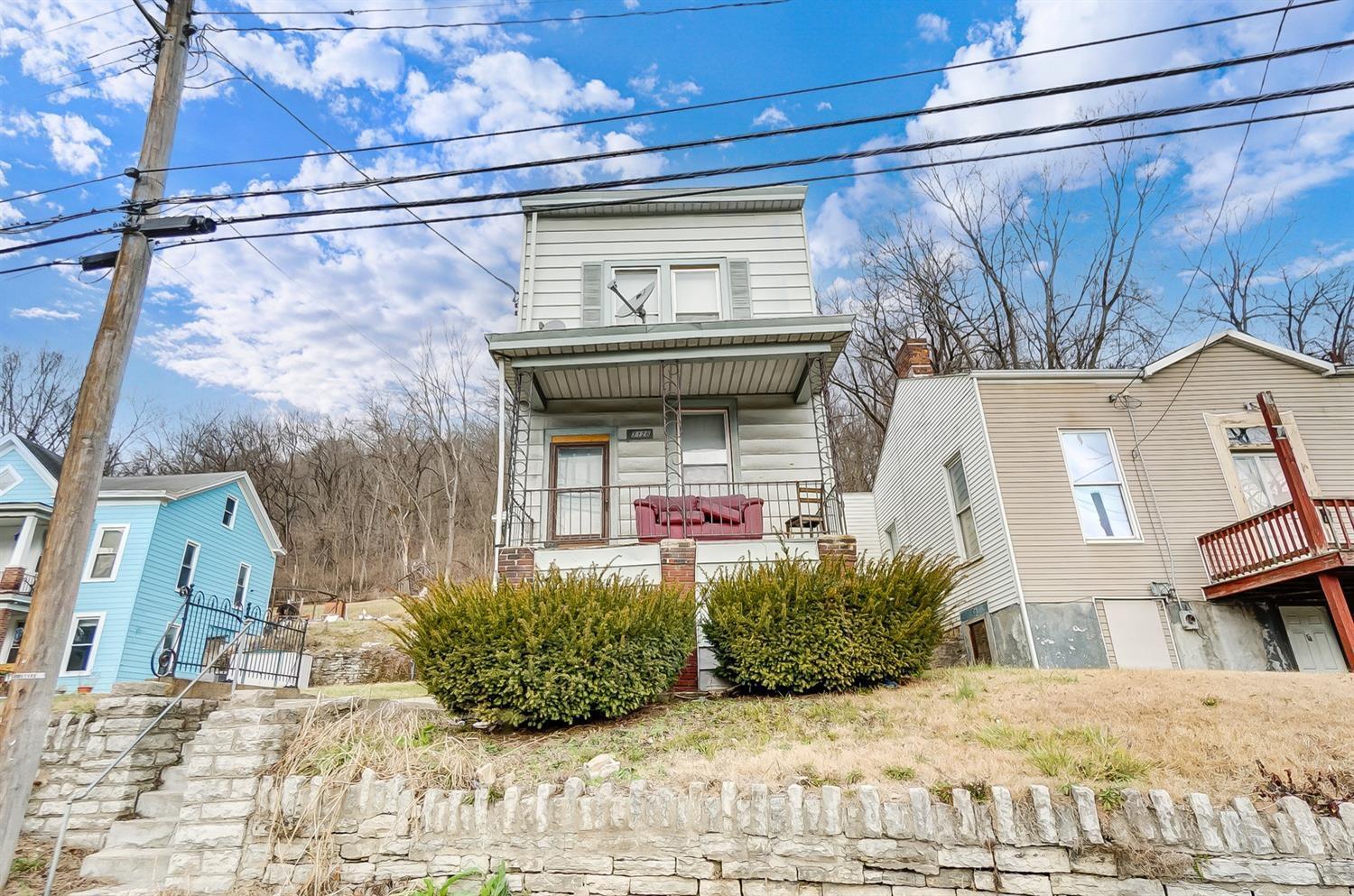 3126 River Road Cincinnati, OH 45204 - Photo 2 of 36