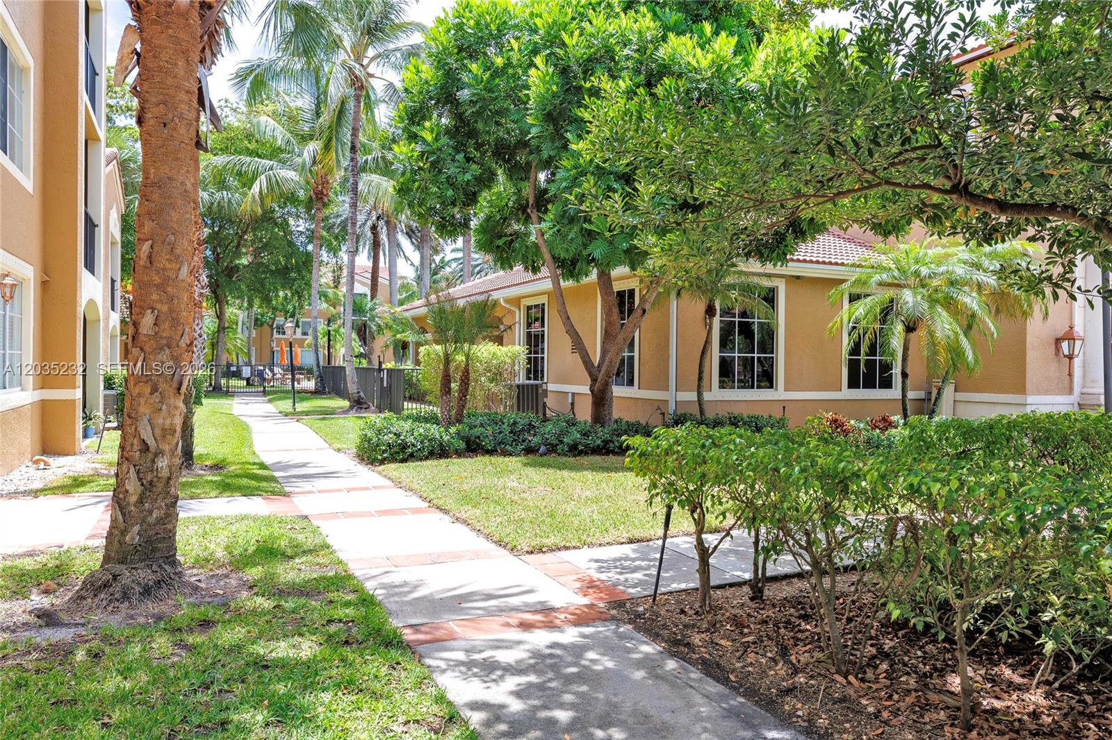 8000 North Nob Hill Road, Unit 106 Tamarac, FL 33321 - Photo 24 of 30
