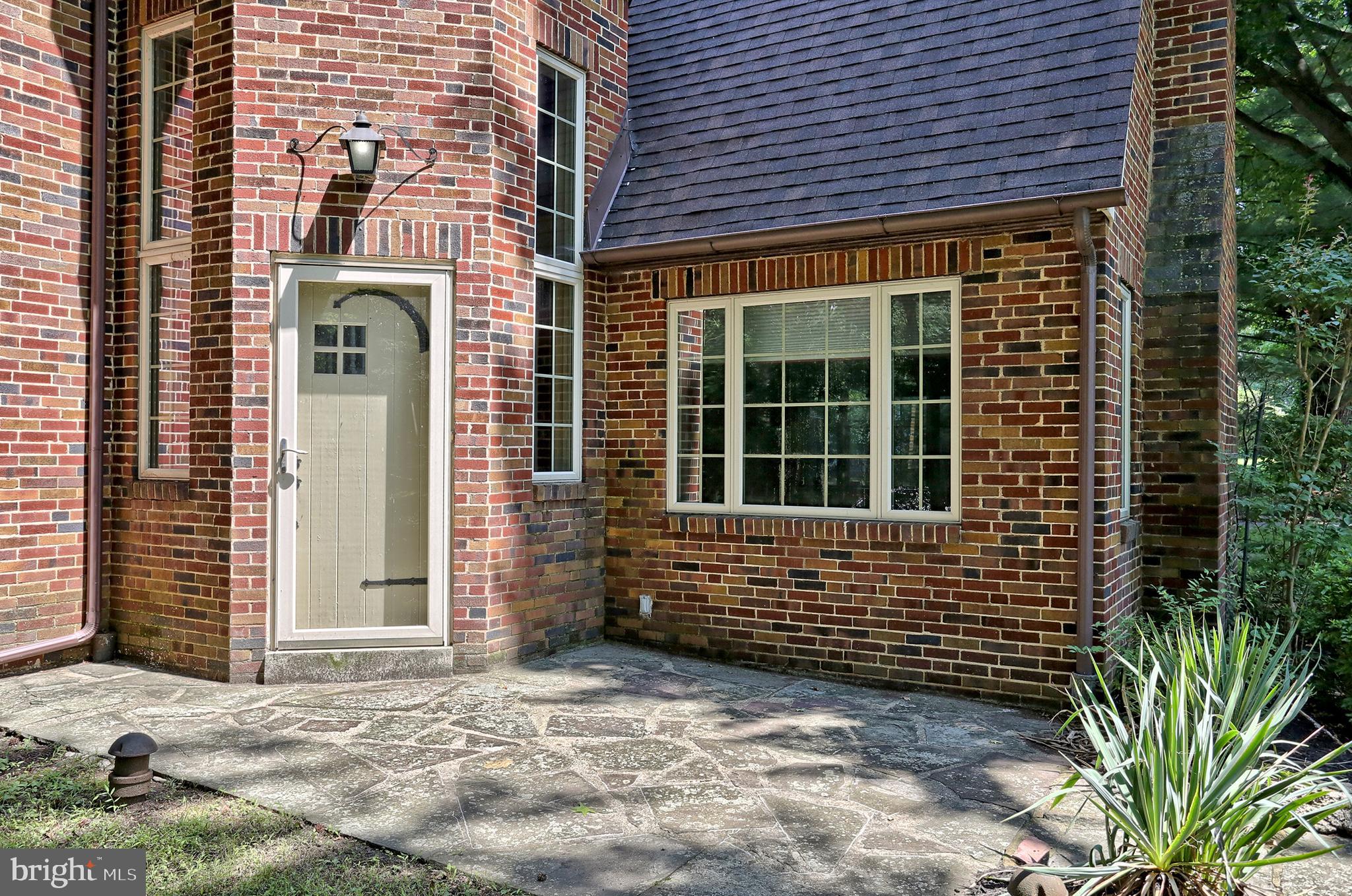 2258 Rudy Road Harrisburg, PA 17104 - Photo 2 of 43 Gallery Image 2