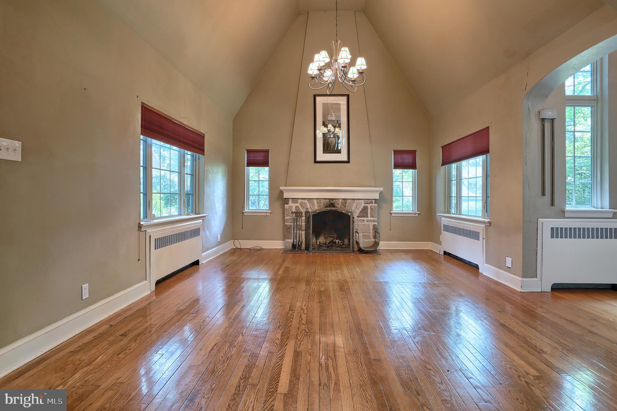 2258 Rudy Road Harrisburg, PA 17104 - Photo 9 of 43 Gallery Image 9