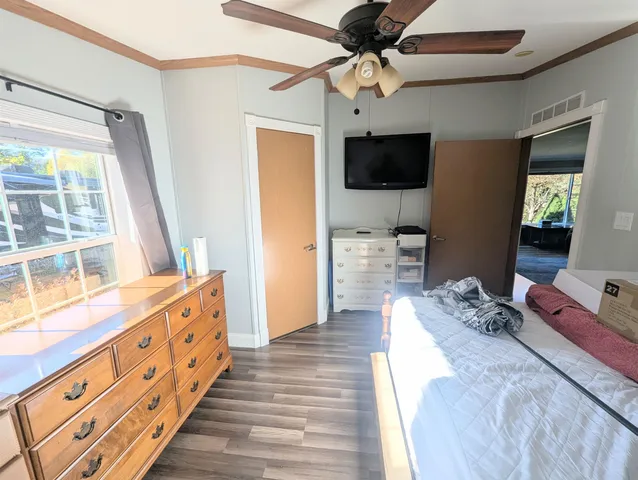 $359,950 | 43 Crestwood Drive, St. Johnsbury, VT 05819