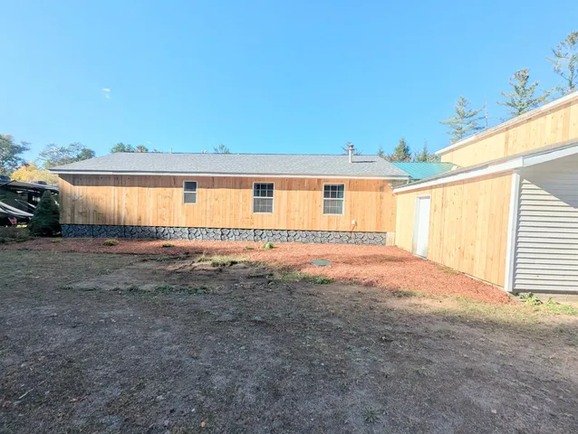 $359,950 | 43 Crestwood Drive, St. Johnsbury, VT 05819