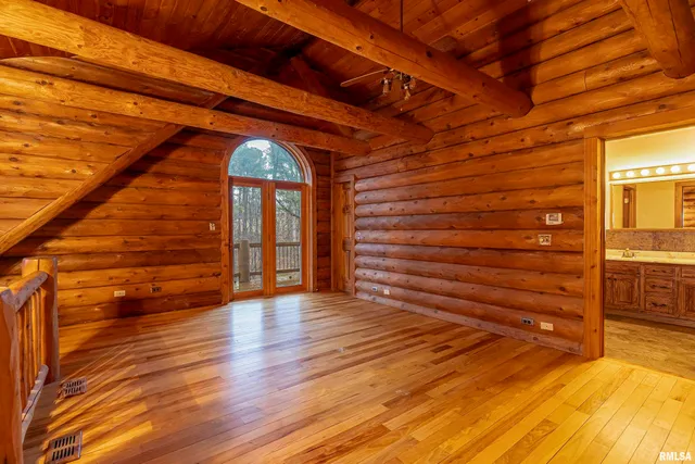 $550,000 | 221 Poplar Lake Road, Makanda, IL 62958