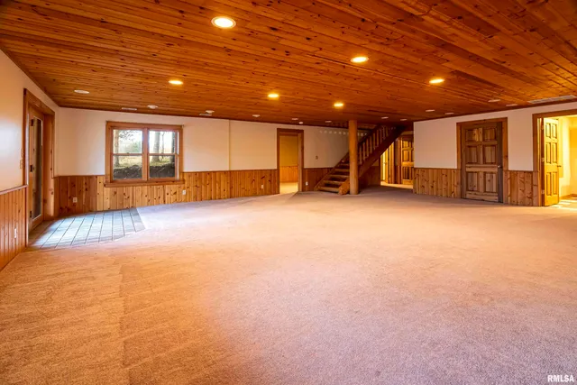 $550,000 | 221 Poplar Lake Road, Makanda, IL 62958