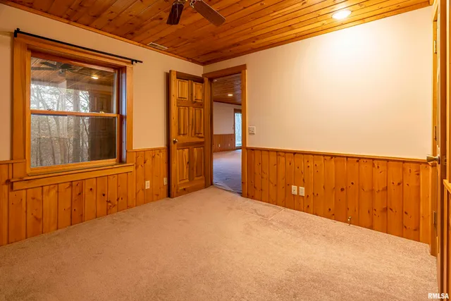 $550,000 | 221 Poplar Lake Road, Makanda, IL 62958