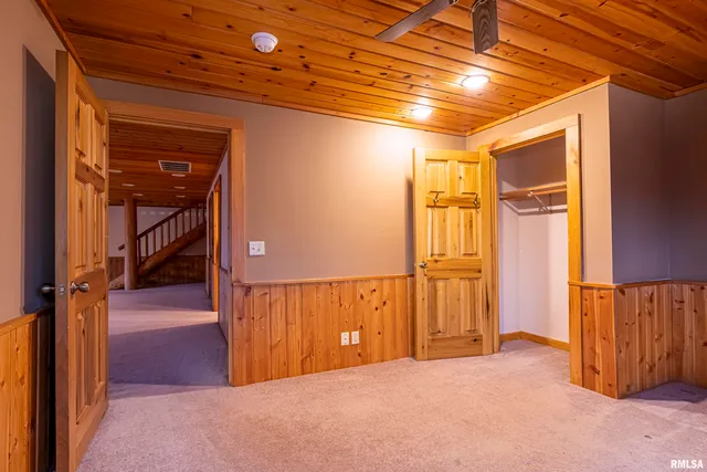 $550,000 | 221 Poplar Lake Road, Makanda, IL 62958