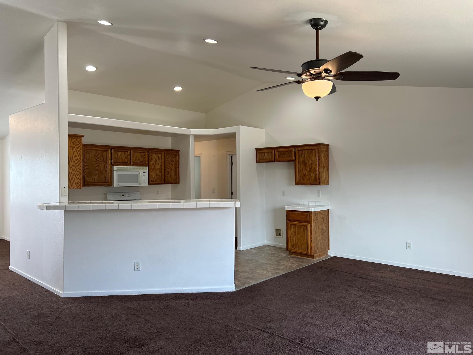 836 Stanton Road Fernley, NV 89408 - Photo 5 of 30 Photo 5