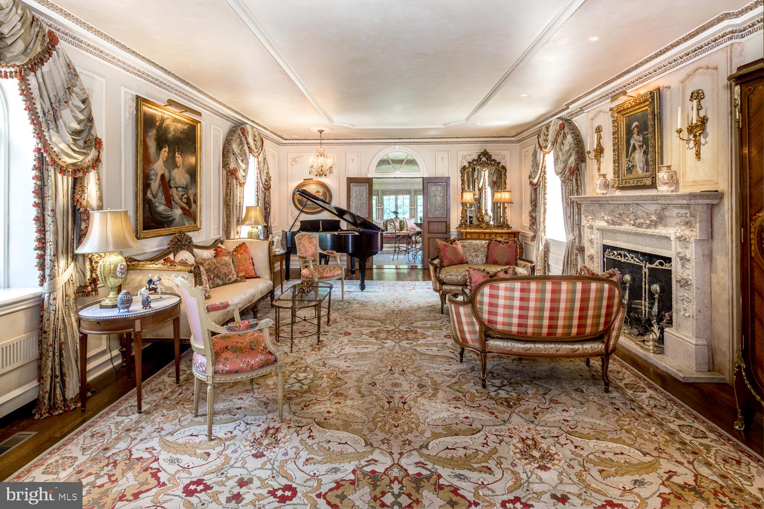 1241 Ridgewood Road Bryn Mawr, PA 19010 - Photo 11 of 17 Living Room