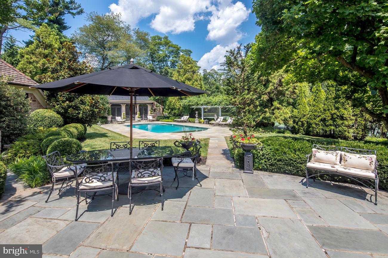 1241 Ridgewood Road Bryn Mawr, PA 19010 - Photo 3 of 17 Patio