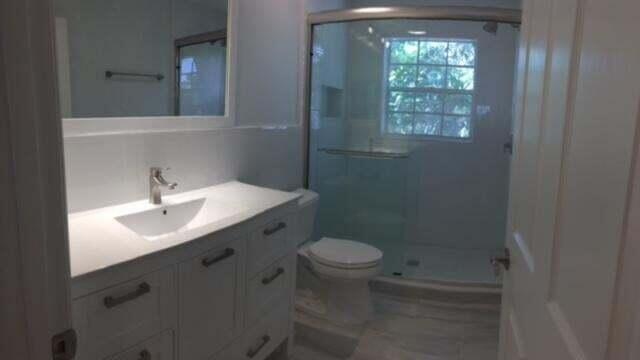 10720 Bexley Boulevard Boca Raton, FL 33428 - Photo 19 of 22 bathroom