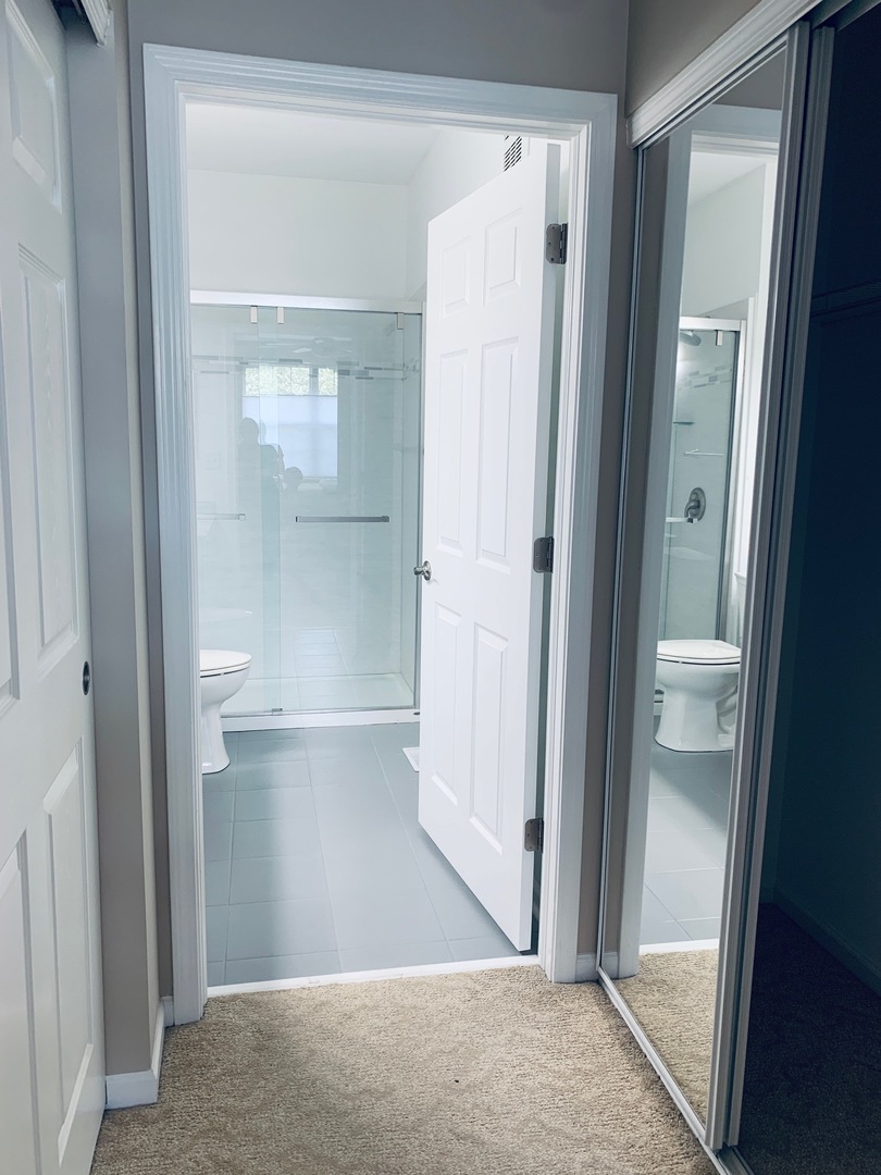 2480 Golf Ridge Circle Naperville, IL 60563 - Photo 15 of 18 a view of a small space