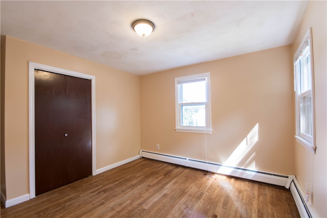 208 Killingly Street Providence, RI 02909 - Photo 17 of 34 Gallery Image 17