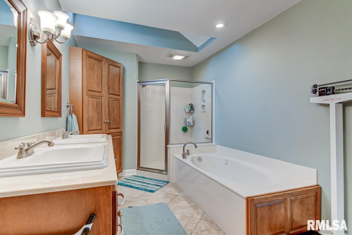 3305 Quail Chase Springfield, IL 62711 - Photo 23 of 49