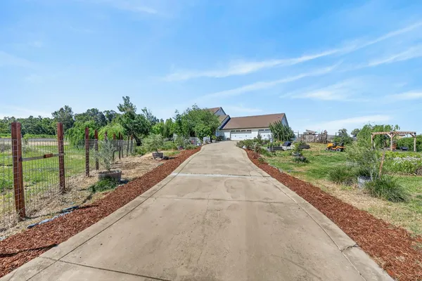 $799,000 | 7211 County Road 99W, Woodland, CA 95695