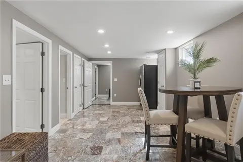 $400,000 | 4509 West 51st Street, Roeland Park, KS 66205