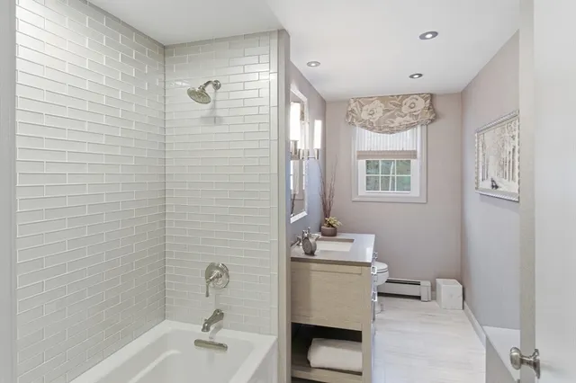 $850,000 | 45 Kingsbrook Way, Easton, MA 02356