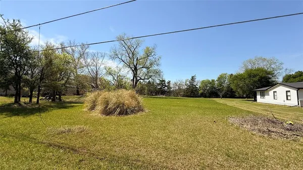 a view of a outdoor space