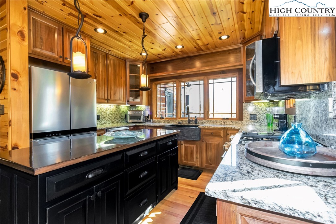 171 Georges Gap Road Sugar Grove, NC 28679 - Photo 14 of 50 Gallery Image 14