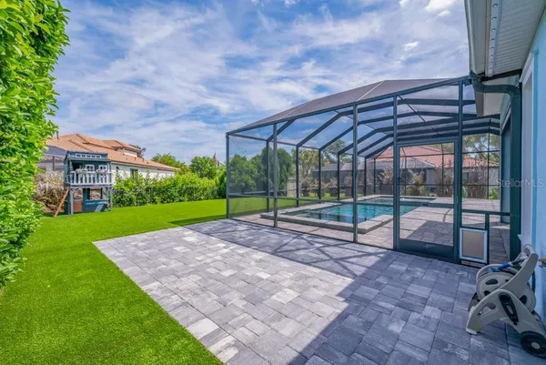 $1,100,000 | 14908 Bassinger Lane, Lithia, FL 33547