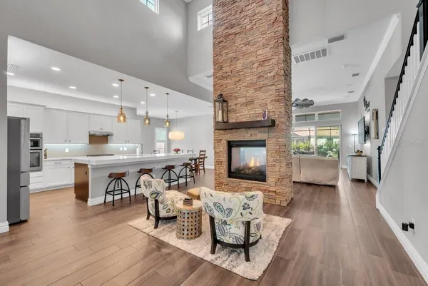 $1,100,000 | 14908 Bassinger Lane, Lithia, FL 33547