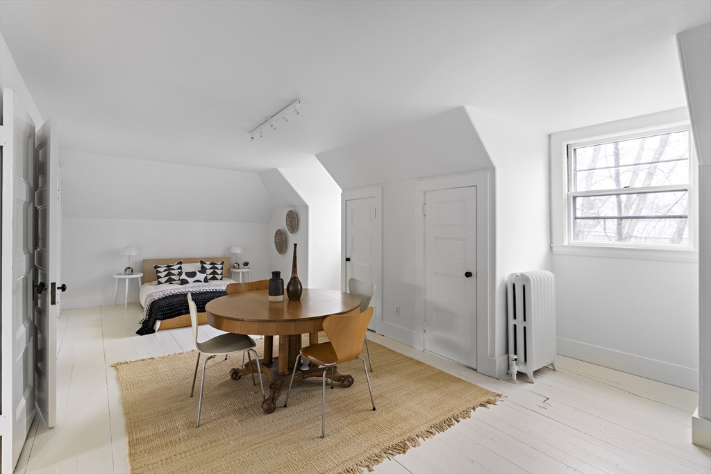 25 Russell Avenue Watertown, MA 02472 - Photo 27 of 40