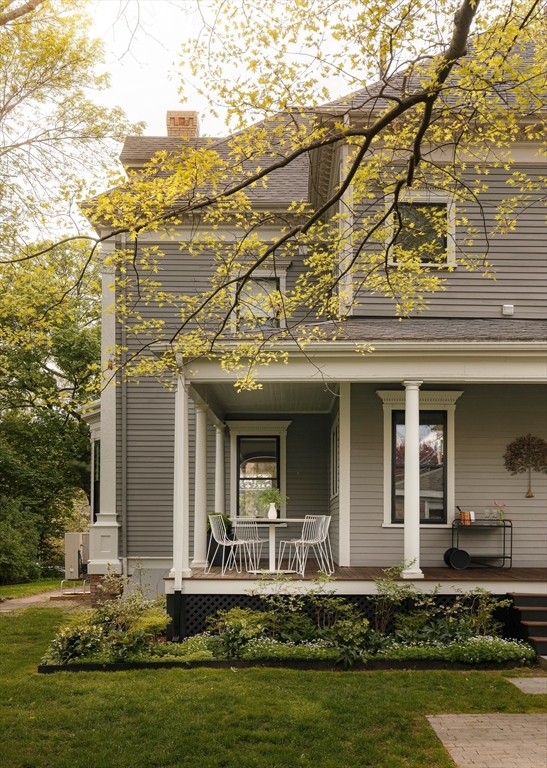 25 Russell Avenue Watertown, MA 02472 - Photo 31 of 40