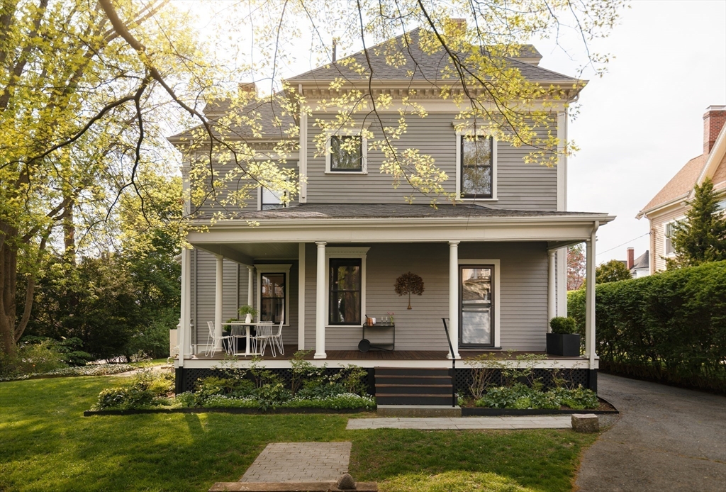 25 Russell Avenue Watertown, MA 02472 - Photo 38 of 40